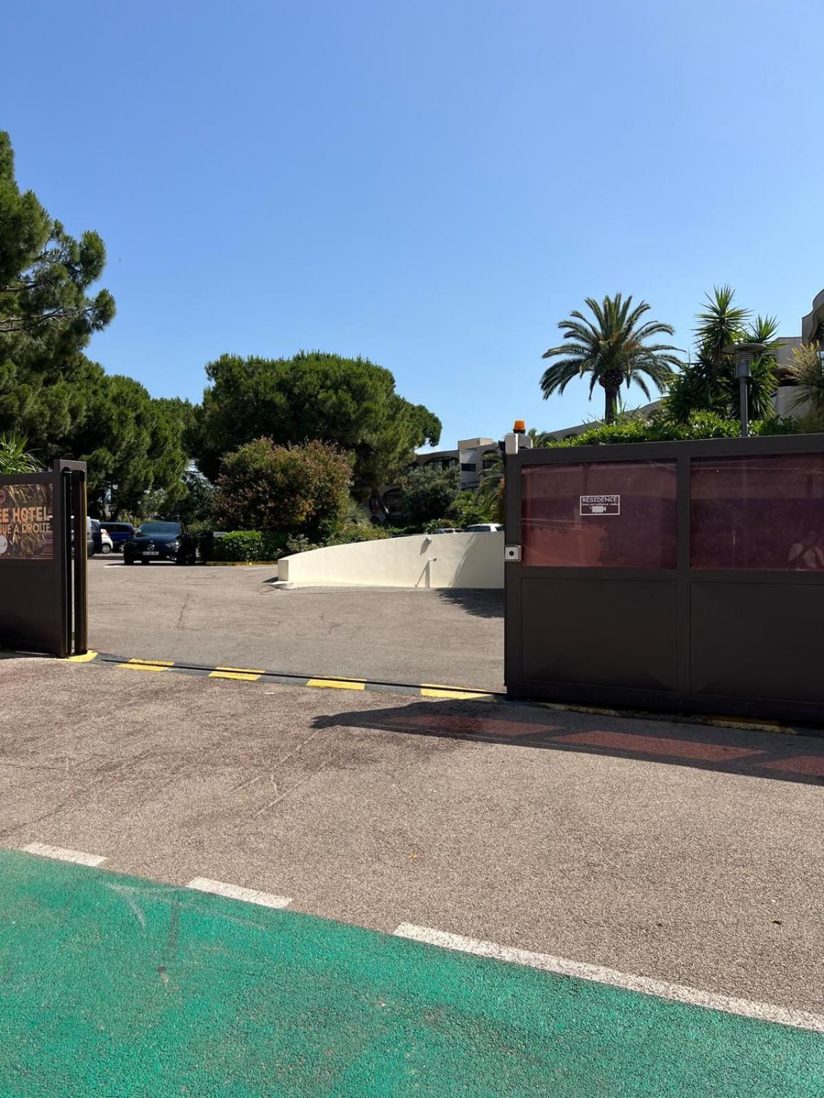 Charmant Studio Villeneuve-Loubet Eksteriør bilde