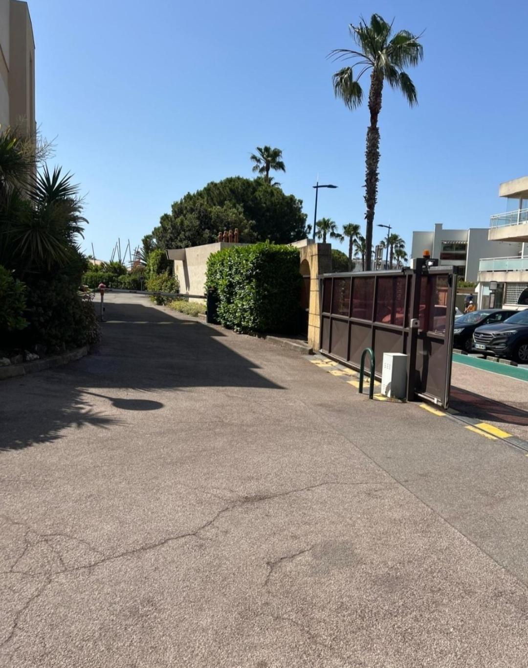 Charmant Studio Villeneuve-Loubet Eksteriør bilde